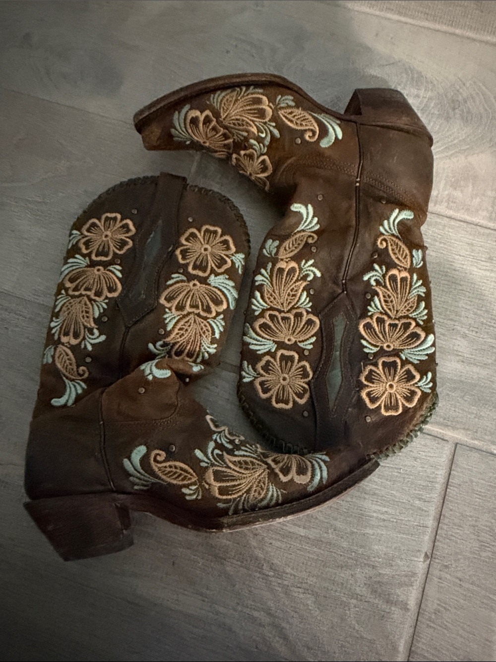 Brown Floral Embroidered Western Ankle Boots